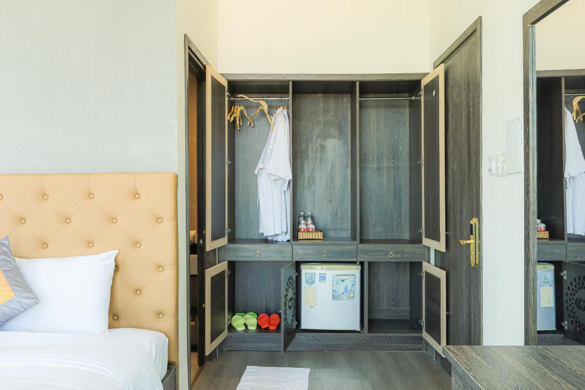 Premium Cgp Hotel Hoi An Exterior photo